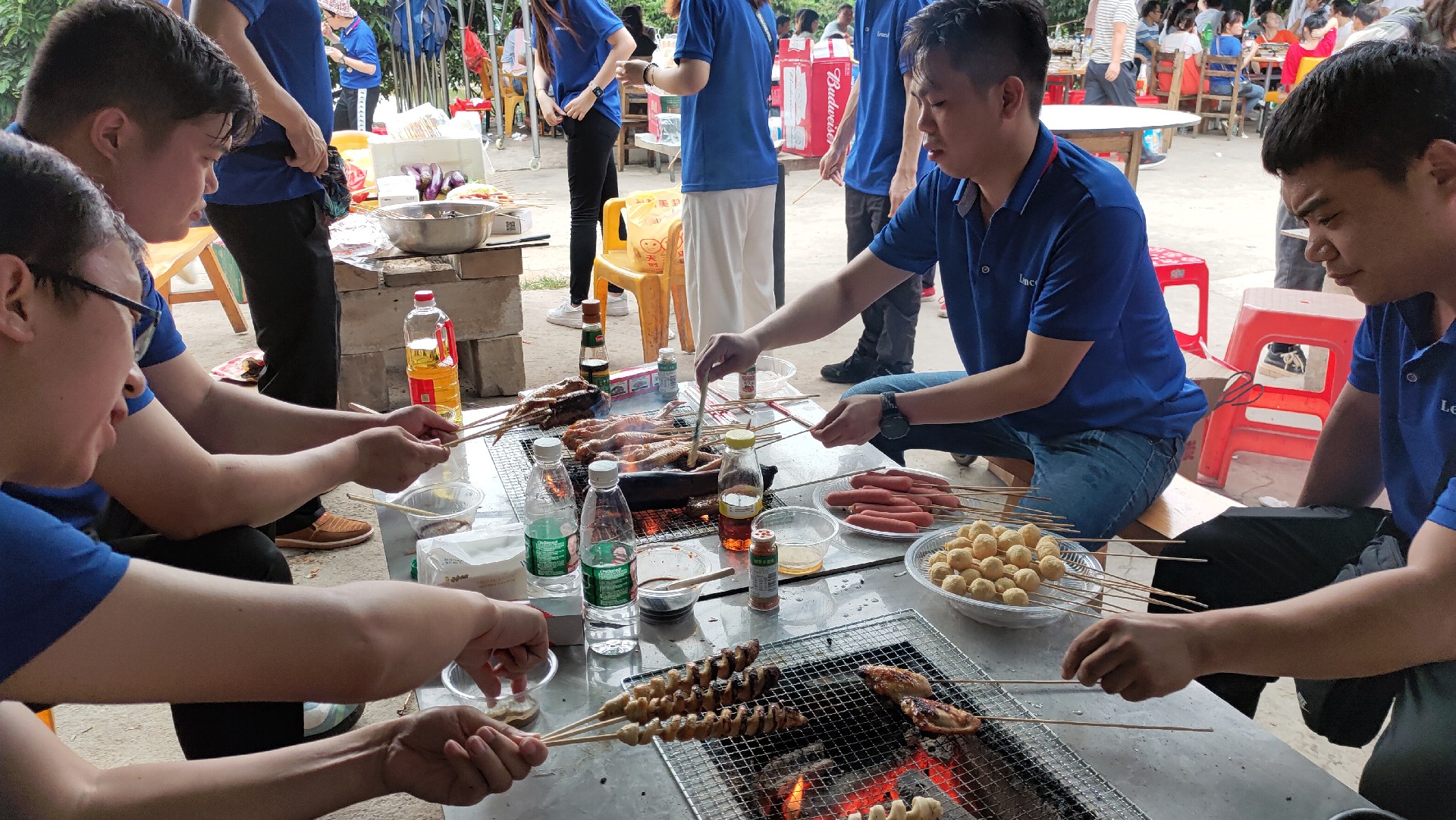 松湖騎行，穿樹飛花；農(nóng)家休閑，擁抱自然